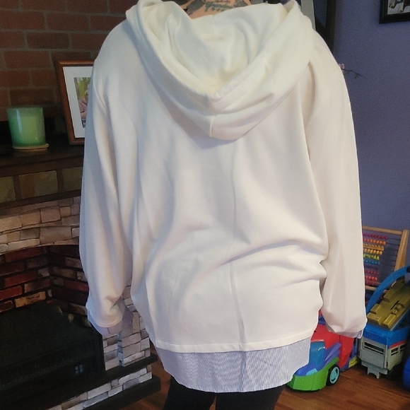 NWT Tommy Hilfiger WHITE AND BLUE Oversized Sweatshirt Long Sleeve - Picture 4 of 5